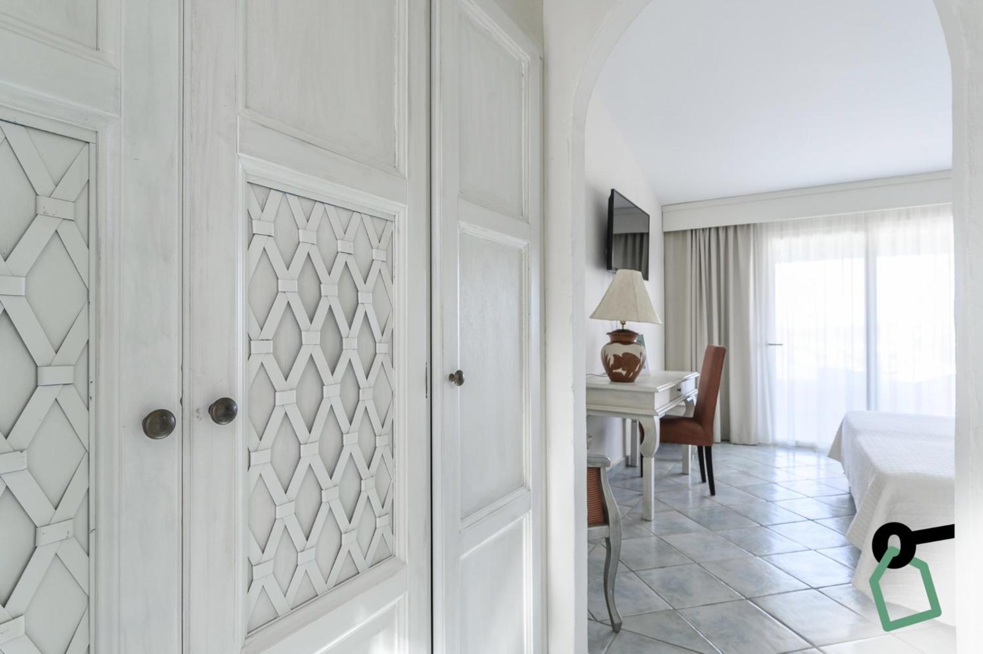 Hotiday Room Collection - Porto Cervo Eksteriør bilde